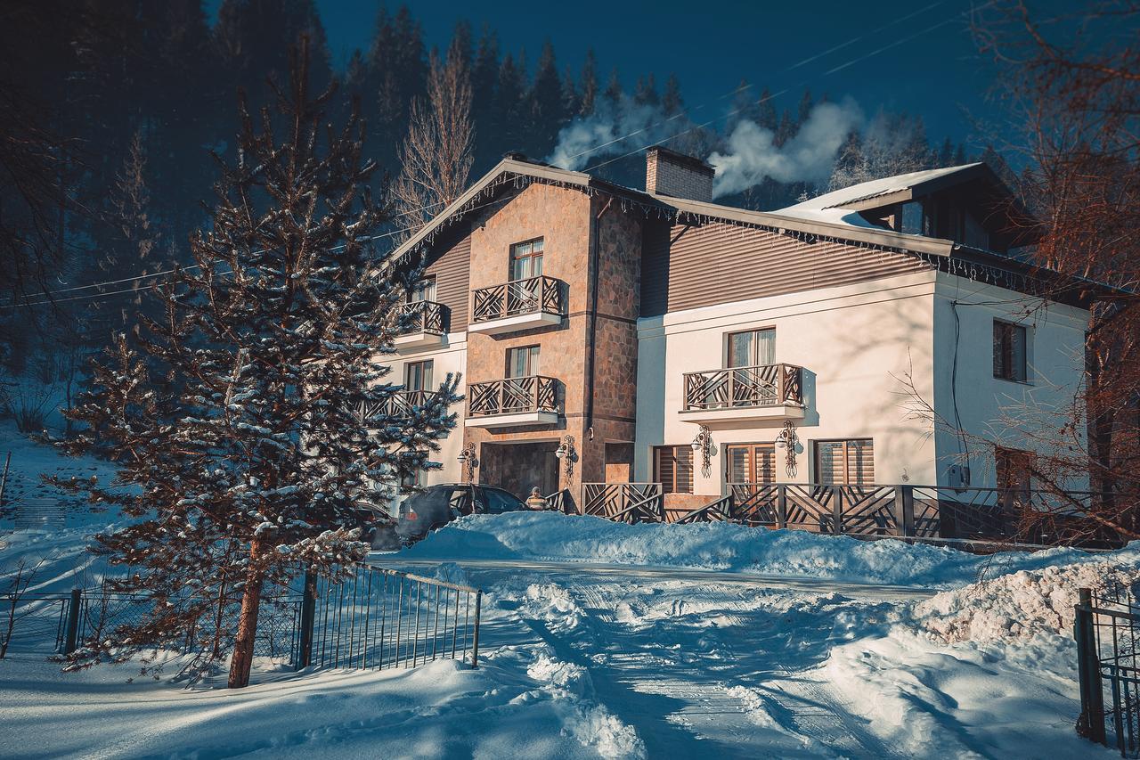 Villa Billa Tatariv Bagian luar foto