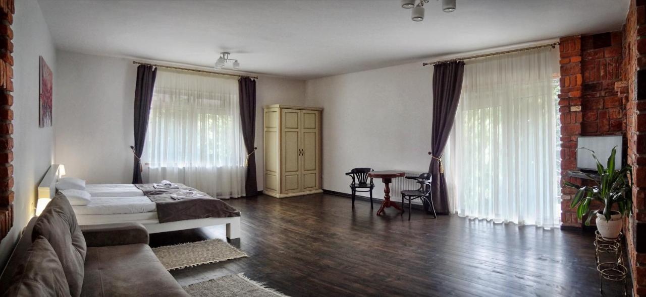 Villa Billa Tatariv Bagian luar foto